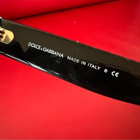 Dolce & Gabbana Black Square Sunglasses Made in Italy EUC w/ Fendi Case Unisex Dolce & Gabbana Black Square Sunglasses Made in Italy EUC w  main image 2